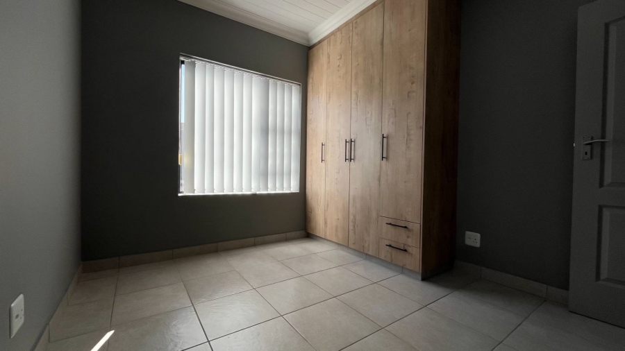 4 Bedroom Property for Sale in Island View Western Cape